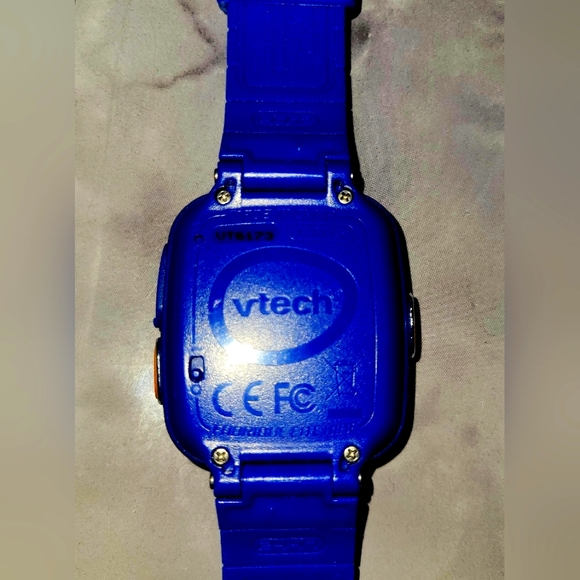 VTech Kidizoom Smartwatch DX - Royal Blue - Picture 4 of 7
